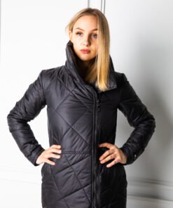 Moteriška rudeninė striukė