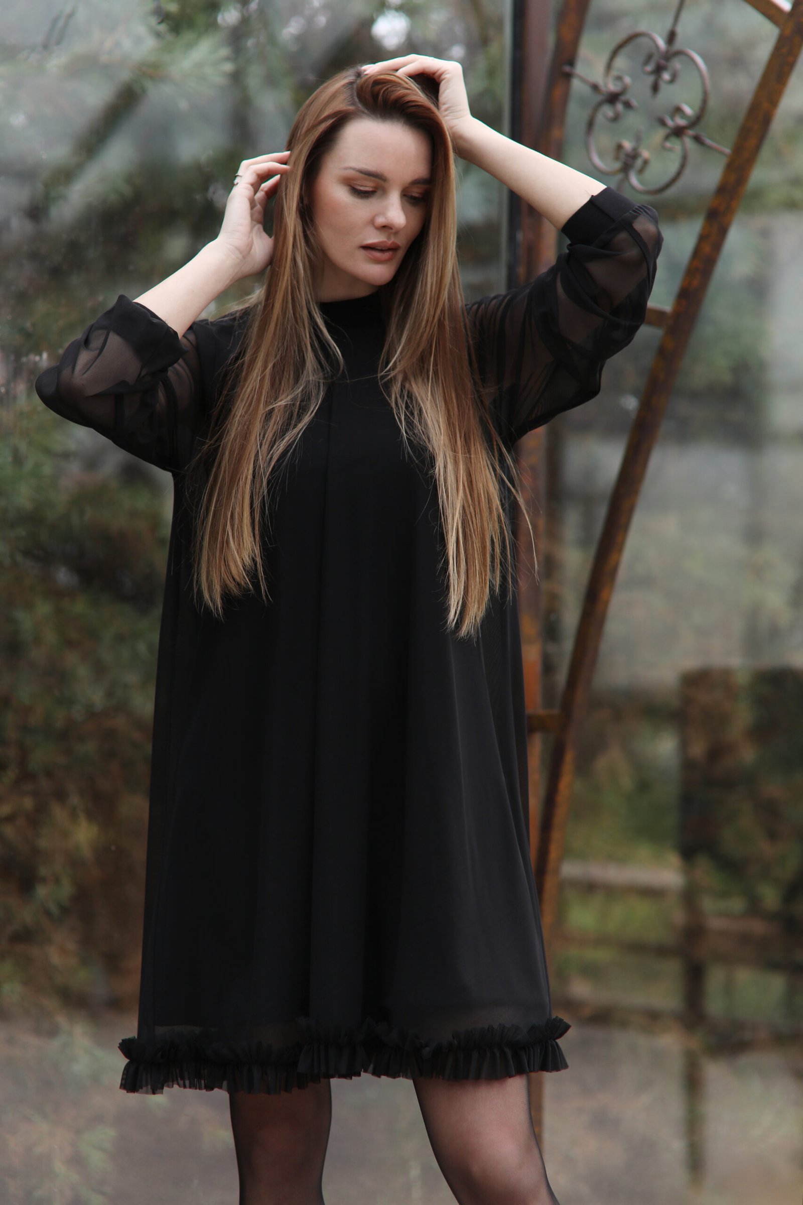 Juoda išskirtinė dviejų dalių suknelė - Image 2